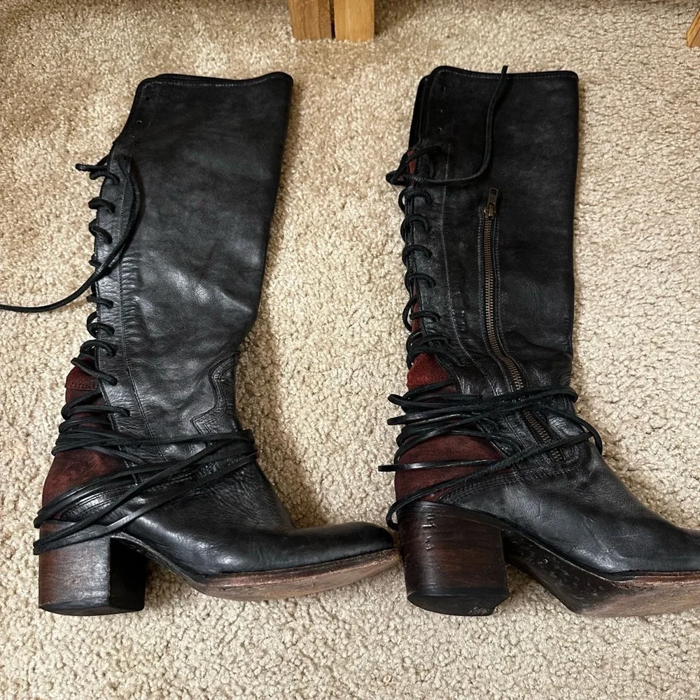 Freebird By Steven Coal Leather Woman Boots size 9